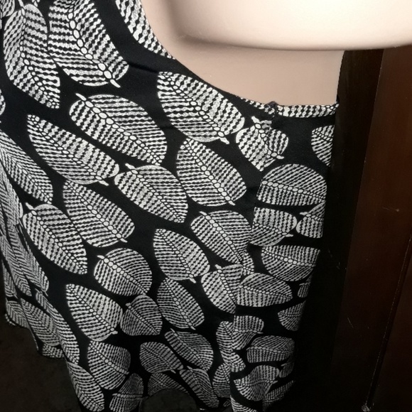 *OATTS SIZE SMALL TOP - Picture 5 of 8